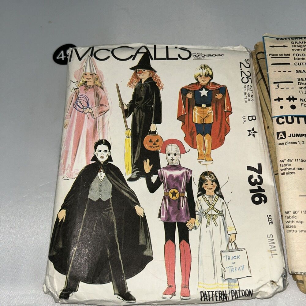 McCall’s 7316 Kid’s Costumes S Good/Bad Witch Vampire Angel Super Hero Cut